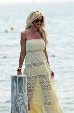 VICTORIA SILVSTEDT Out in Saint Tropez 06/21/2016