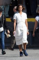 ZOE SALDAMA on the Set of 