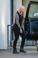 AMBER ROSE Leaves Versailles Cuban Restaurant in Calabasas 06/30/2016