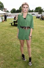 ASHLEY JAMES at Wireless Festival at Finsbury Park in London 07/09/2016