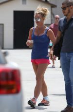 BRITNEY SPEARS Shopping at Sephora in Westlake Village 07/30/2016