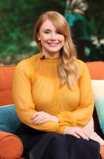 BRYCE DALLAS HOWARD on the Set of Despierta America in Miami 07/27/2016