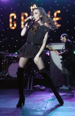 CHER LLOYD Performs at The Grove