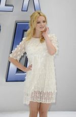DAKOTA BLUE RICHARDS at 