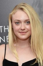 DAKOTA FANNING at 