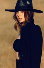 ELIZABETH GILLIES in Bello Magazine. #126 June 2016