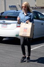 EMMA ROBERTS Out Shopping in Los Angeles 07/17/2016