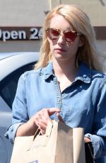EMMA ROBERTS Out Shopping in Los Angeles 07/17/2016