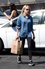 EMMA ROBERTS Out Shopping in Los Angeles 07/17/2016
