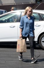 EMMA ROBERTS Out Shopping in Los Angeles 07/17/2016