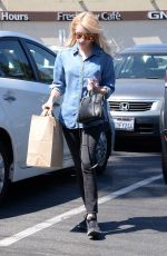 EMMA ROBERTS Out Shopping in Los Angeles 07/17/2016