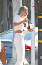 GEBEVIEVE MORTON Leaves Alfred Coffee & Kitchen in West Hollywood 07/21/2016