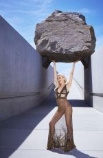 GWEN STEFANI in Harper