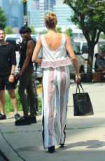 HEIDI KLUM Leaves Her Apartment in New York 07/07/2016