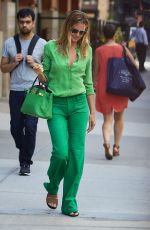 HEIDI KLUM Leaves Her Hotel in New York 07/25/2016