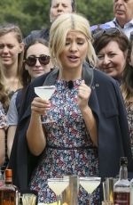 HOLLY WILLOUGHBY on the Set of 
