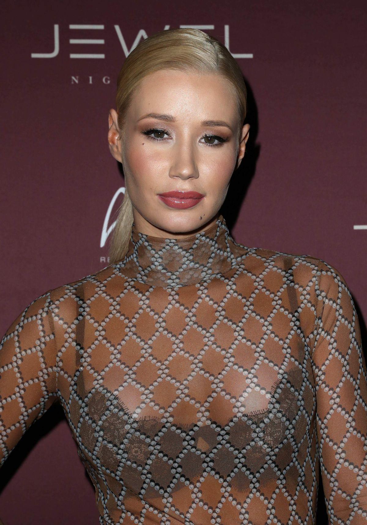 IGGY AZALEA at Jewel Nightclub in Las Vegas 07/23/2016 IGGY AZALEA at Jewel Nightclub in Las Vegas 07/23/2016