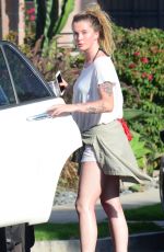 IRELAND BALDWIN Out and About in Venice Beach 07/13/2016