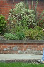 ISLA FISHER Out and About in Hampstead 07/27/2016