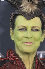 JAMIE LEE CURTIS at Warcraft Premiere in Los Angeles 06/06/2016