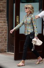 JANE FONDA Leaves Her Apartement in New York 07/08/2016