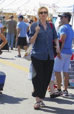 JANE LYNCH at Farmer