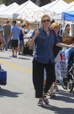 JANE LYNCH at Farmer