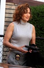 JENNFER LOPEZ on the Set of 