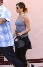 JENNIFER ANISTON Heading to a Gym in Los Angeles 07/11/2016