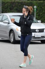 JENNIFER GARNER After Calling Off Divorce in Los Angeles 07/14/2016