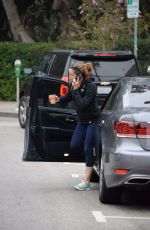 JENNIFER GARNER After Calling Off Divorce in Los Angeles 07/14/2016