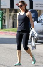 JENNIFER GARNER Leaves a Gym in Beverly Hills 07/09/2016