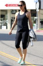 JENNIFER GARNER Leaves a Gym in Beverly Hills 07/09/2016