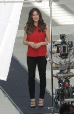 JENNIFER GARNER on the Set of a Capital One Commercial in Los Angeles 07/26/2016