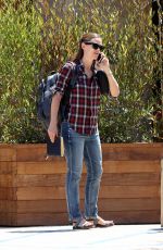 JENNIFER GARNER Out and About in Malibu 07/06/2016