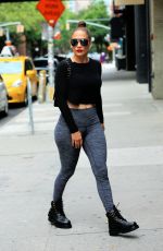 JENNIFER LOPEZ in Tights Out in New York 07/10/2016)