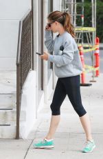 jJENNIFER GARER Arrives at a Gym in Beverly Hills 07/09/2016