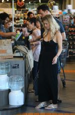 JOANNA KRUPA Shopping in Los Angeles 07/07/2016