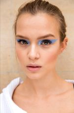 JOSEPHINE SKRIVER Walks the Runway at Atelier Versace Fashion Show in Paris 07/03/2016
