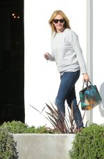 JULIA ROBERTS Out and About in Malibu 07/21/2016