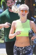 JULIANNE HOUGH Hosting a 2 Mile Run in Los Angeles 07/09/2016