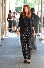 JULIANNE MOORE Leaves 