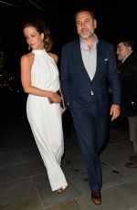 KATE BECKINSALE at Scott