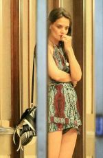 KATIE HOLMES Arrives at Her Home in New York 07/12/2016