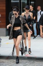 KENDALL JENNER and GIGI HADIDI Leaves Gigi