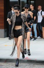 KENDALL JENNER and GIGI HADIDI Leaves Gigi