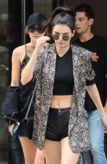 KENDALL JENNER and GIGI HADIDI Leaves Gigi
