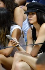 KENDALL JENNER at LA Lakers Game 0/17/2016