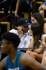 KENDALL JENNER at LA Lakers Game 0/17/2016