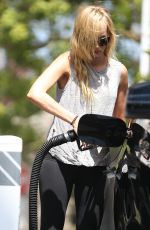 KIMBERLY STEWART at a Gas Station in Brentwood 07/15/2016